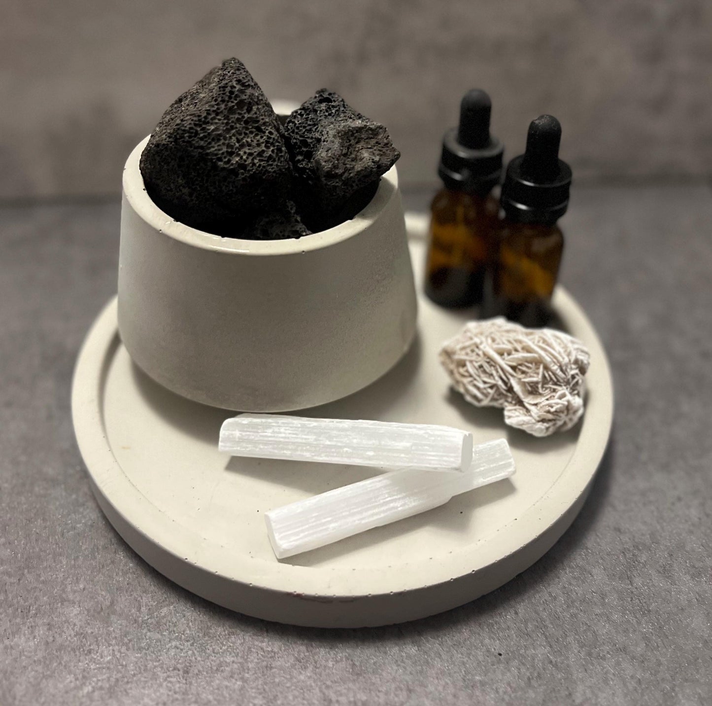 Lava Rock Essential Oil Diffuser (Selenite Crystals)