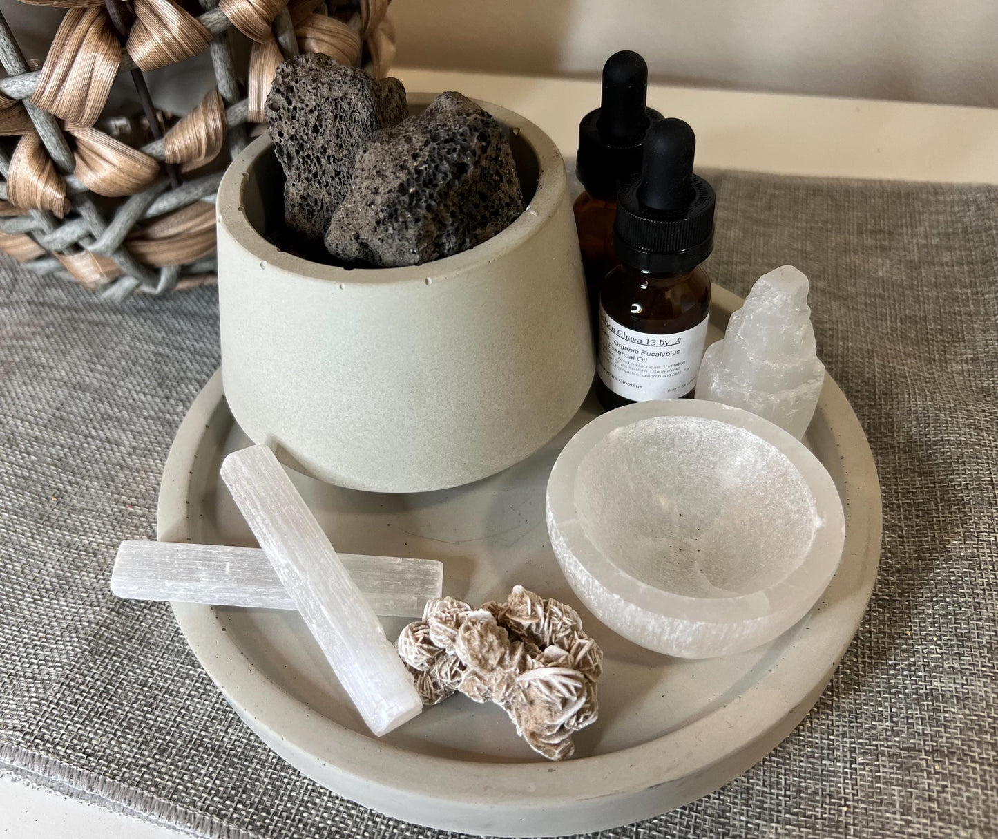 Lava Rock Essential Oil Diffuser (Selenite Crystals)