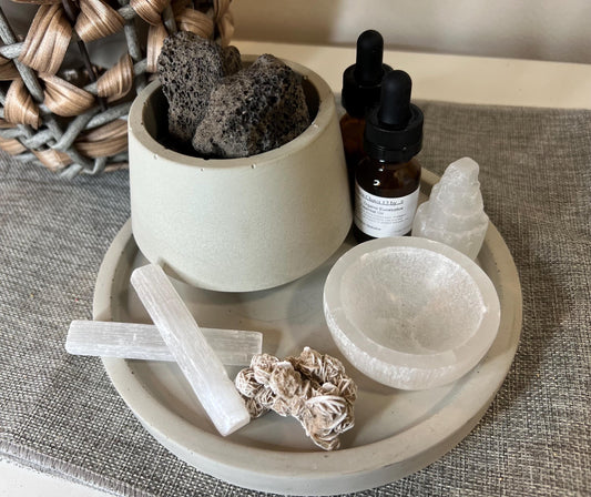 Lava Rock Essential Oil Diffuser (Selenite Crystals)